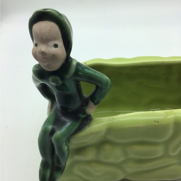 Elf/Pixie ceramic planter - Picture 2 of 4